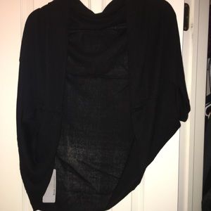 M.I.L.A. Made in L.A. silk cashmere blk shrug NWT